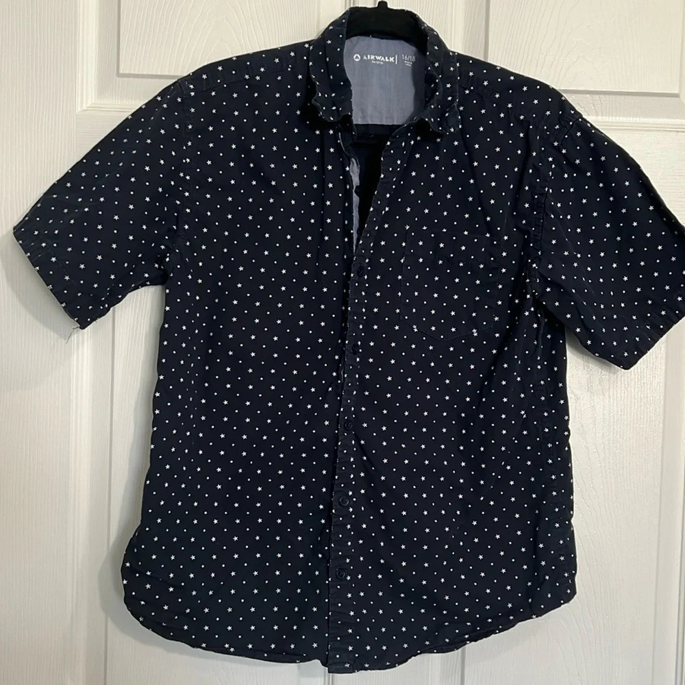 Airwalk boys button down shirt - blue with stars - size L 16/18